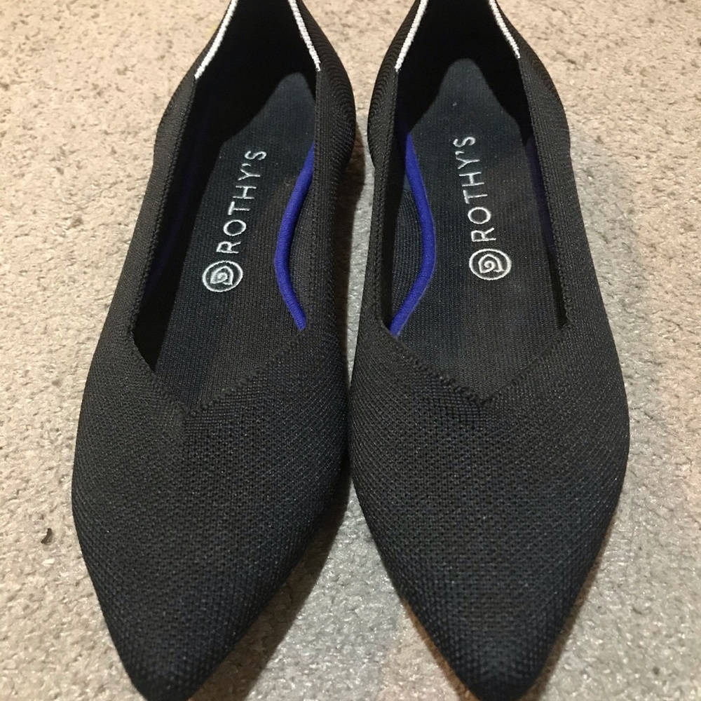 Women’s Rothy’s flat